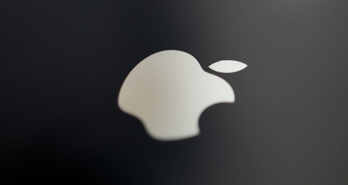 Neue Apple-Gerüchte zu iPhone 14, VR-Headset und 20″-Foldable