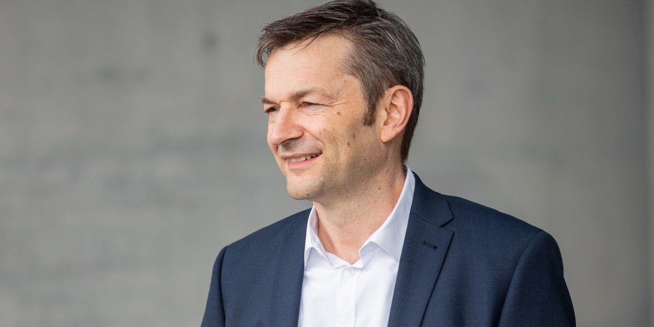 Engelbert Wimmer über Volkswagen, Daimler, BMW und Bosch: „Disruption kann in den Konzernen nicht gelingen“