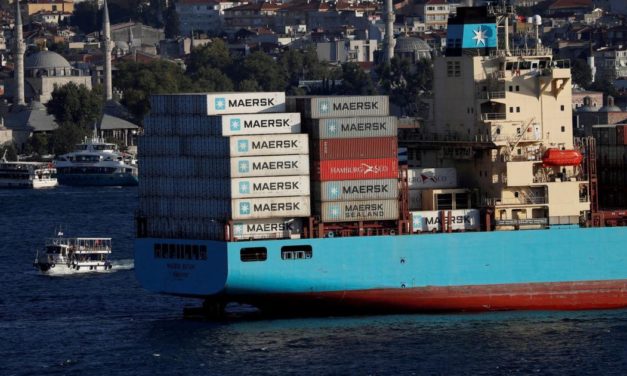 Türkei sperrt Bosporus und Dardanellen für Kriegsschiffe