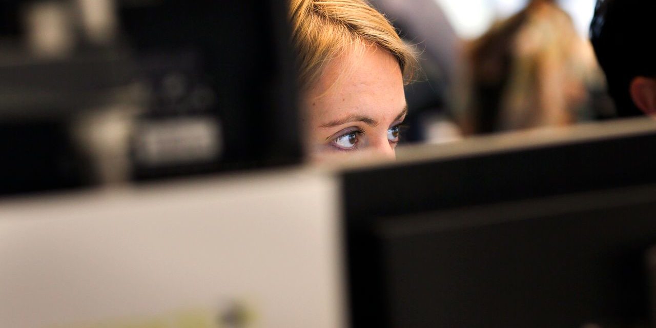Kurssturz im Dax unter 14.000 Punkte, Aktien mit Verlusten