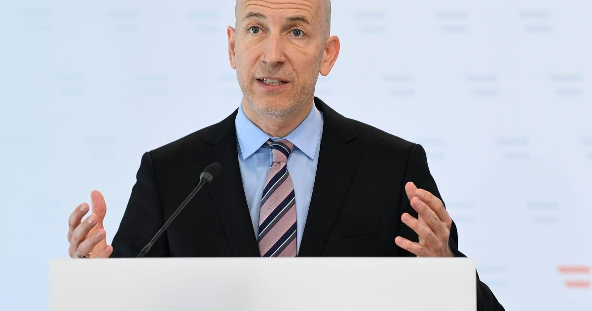 Kocher plant baldige Reform der Rot-Weiß-Rot-Karte