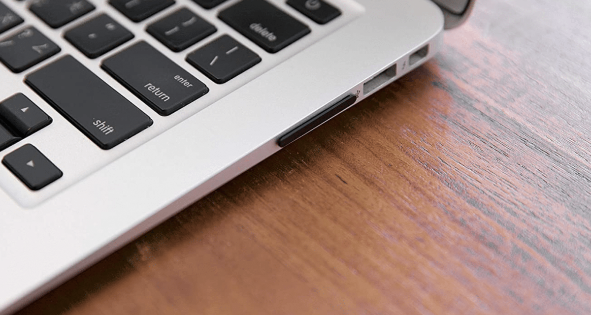 Aktuelle MacBook-Pro-Modelle bekommen bündig abschließende SD-Karte