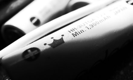 Forscher finden Optimalpunkt zum Laden von Lithium-Ionen-Alternativen