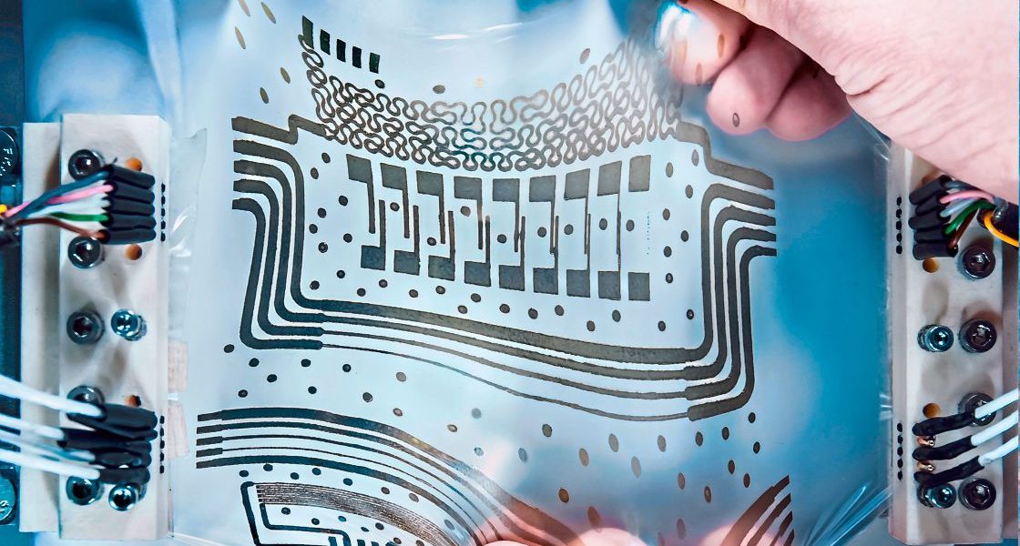 Dehnbare Sensoren aus dem Siebdrucker sorgen für flexible Elektronik