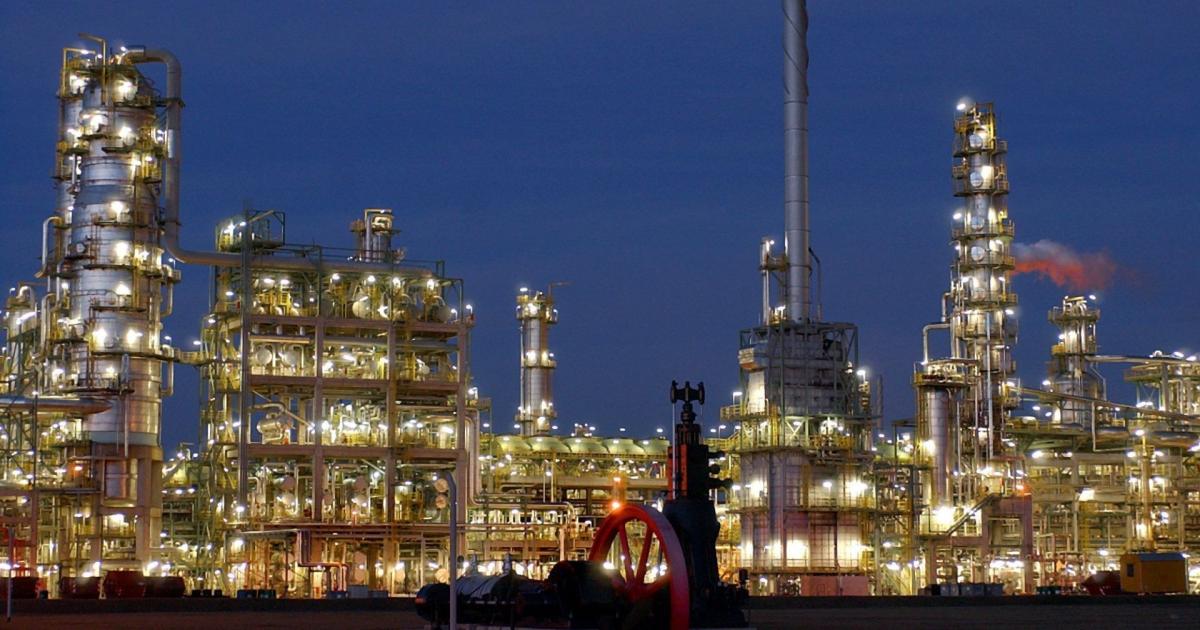 Embargo-Drohung schockt Märkte: Energiepreise schießen nach oben
