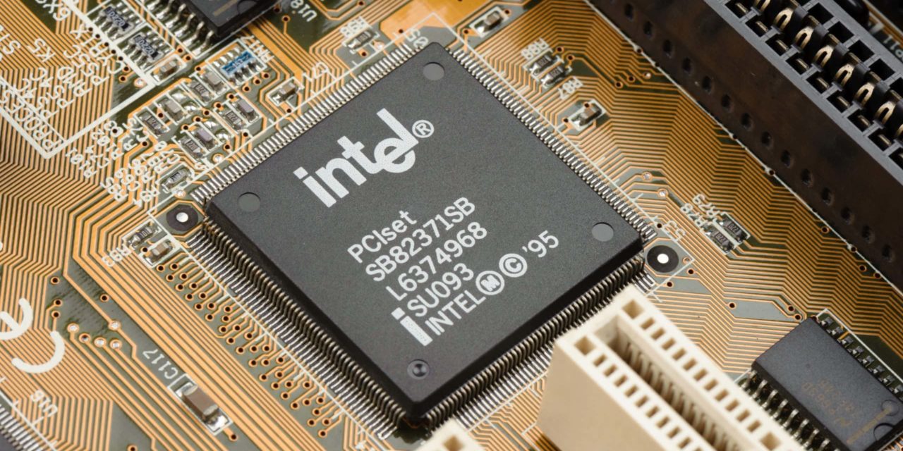 Bitcoin Mining: Hive deckt sich mit Intel-Mining-Chips ein