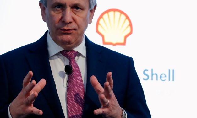 „Es tut uns leid“ – Shell entschuldigt sich für Kauf russischen Öls