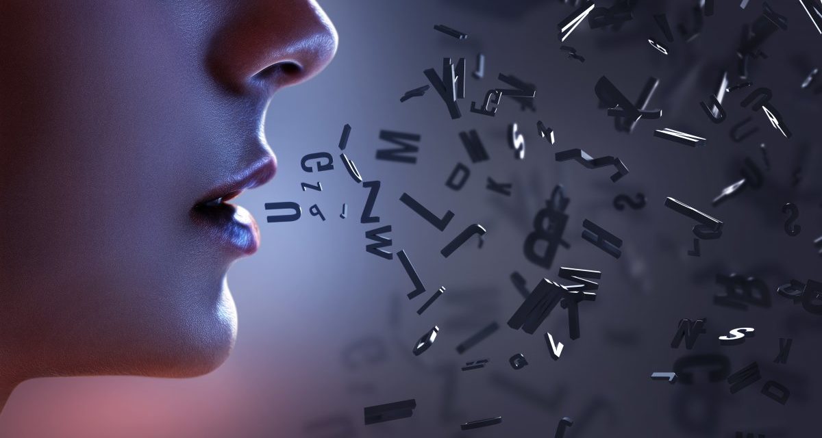 Nachrichten-Podcasts mit synthetischer Stimme erreichen 500.000 Hörer