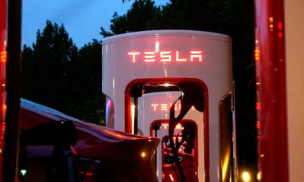 Tesla erhöht Preise an der Ladesäule für Elektroautos: Fastned und EnBW beobachten die Lage