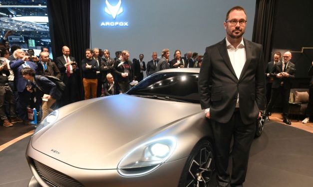 Piëch Automotive: Toni Piëch laufen die Starmanager davon