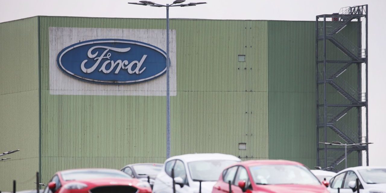 Ford setzt bei Elektrostrategie auf Köln und Volkswagen