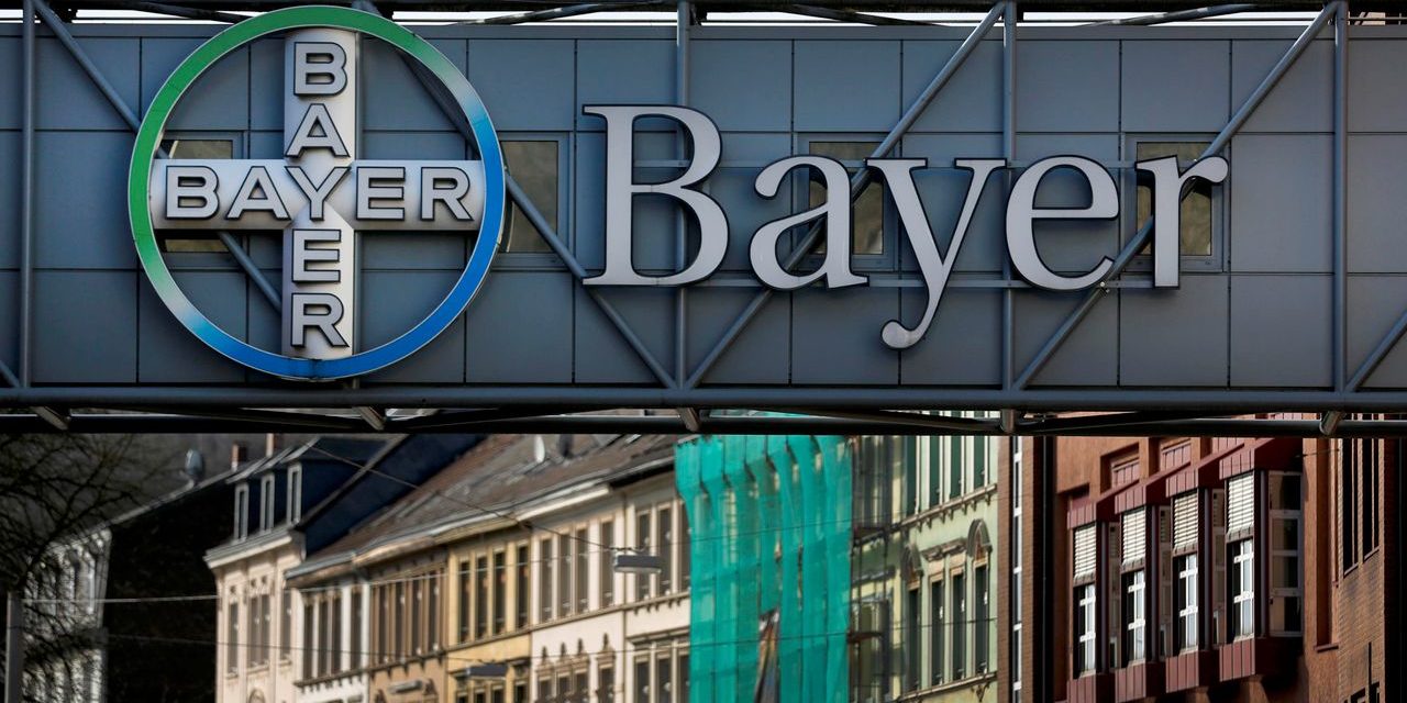 Ukraine-Newsblog: Bayer stoppt „nicht-essenzielle“ Geschäfte in Russland, EU will Sanktionen auf russisches Öl verschärfen ++ Verhandlungen von Ukraine und Russland gestoppt