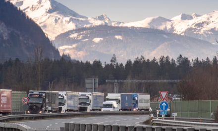 Hoher Dieselpreis: Frächter fordern rasche Hilfe