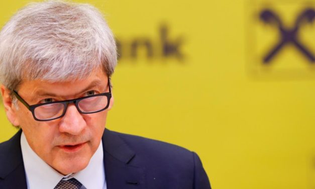 RBI prüft für Russland alle Optionen bis hin zum Ausstieg