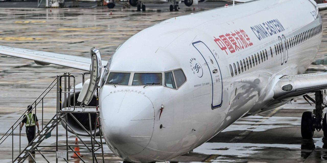 China Eastern Airlines: Boeing 737 in China abgestürzt, Aktie knickt ein