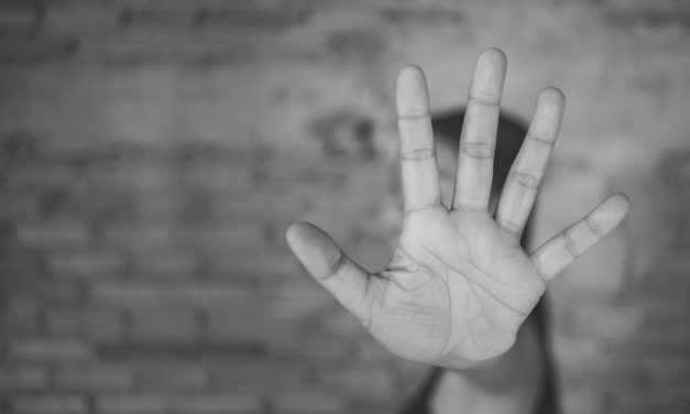 Weißer Ring: Zivilcourage auch bei Hass im Internet wichtig