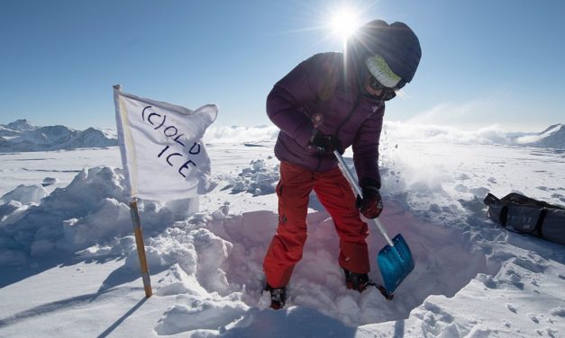 Bohren im Akkord: Rettung des Klimaarchivs aus uralten Gletschern