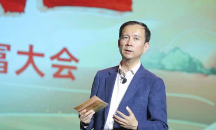 Alibaba: 25 Milliarden Dollar für Aktienrückkäufe, Daniel Zhang sucht den Befreiungsschlag