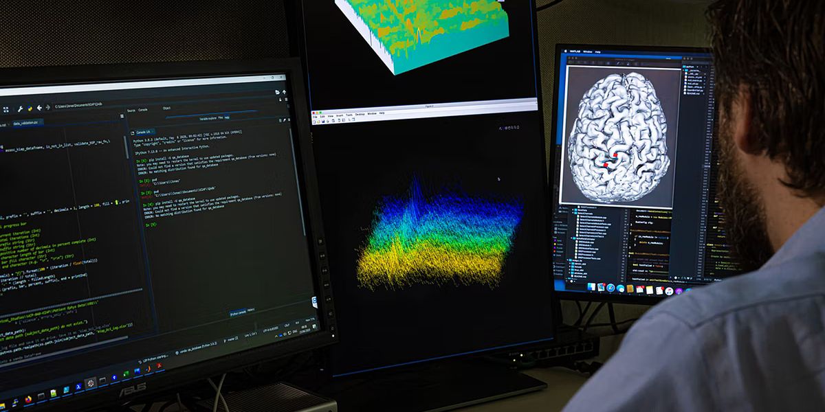 Vollständig gelähmter Patient kann mit Hirnimplantat wieder kommunizieren