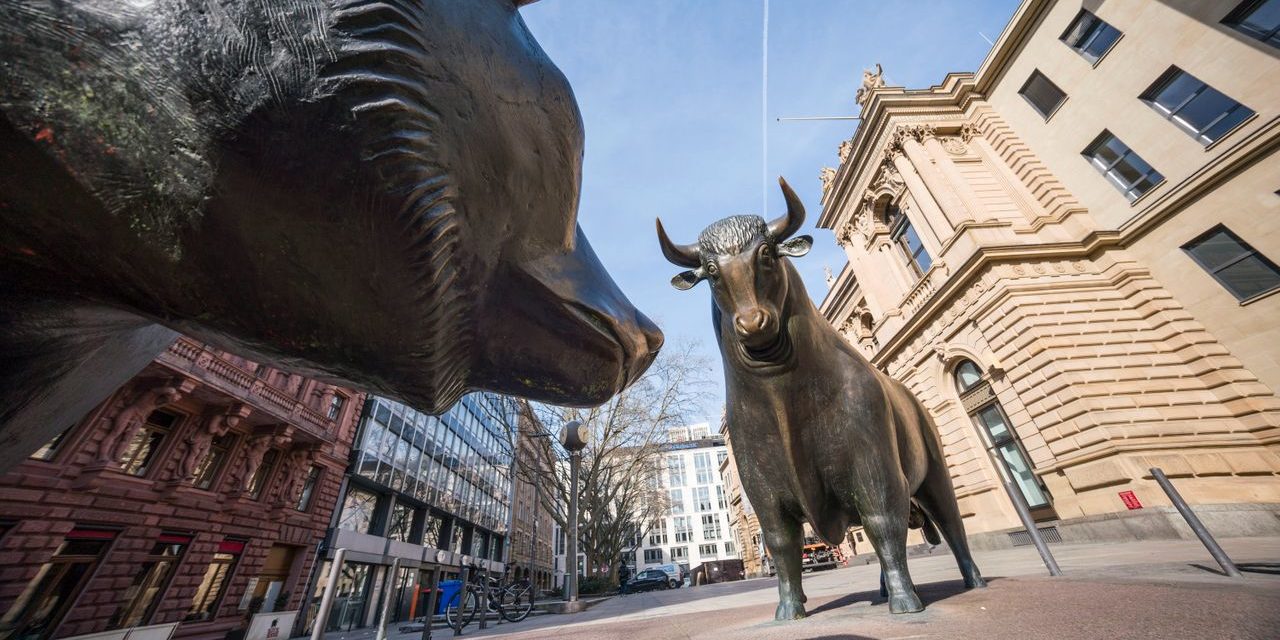 Aktien kaufen: Trügerische Dax-Erholung – Vorsicht vor der „Bullenfalle“