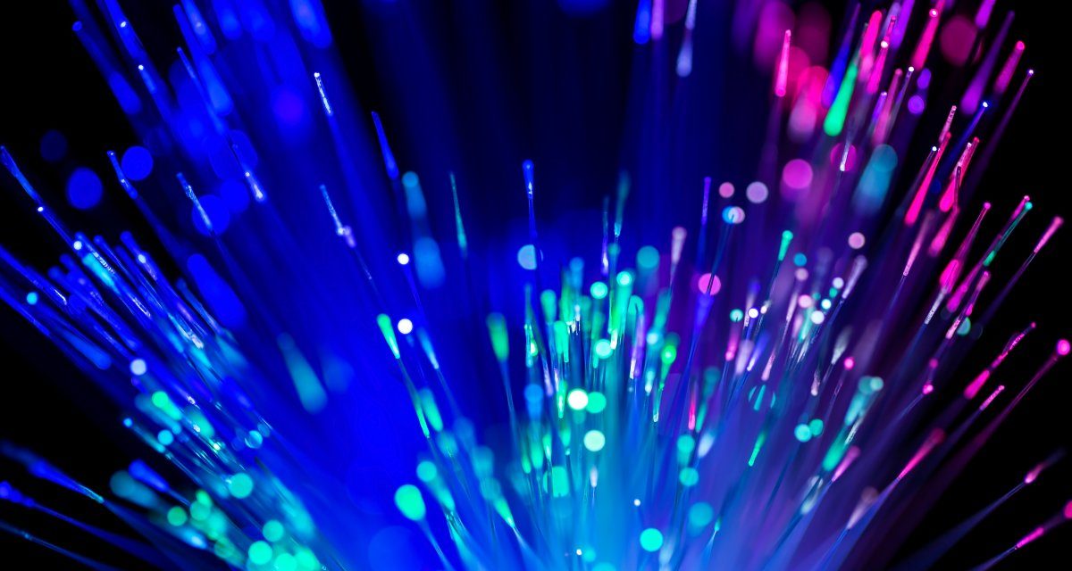 Optoelektronisches Schaltelement erreicht (theoretisch) 1.000.000 GHz