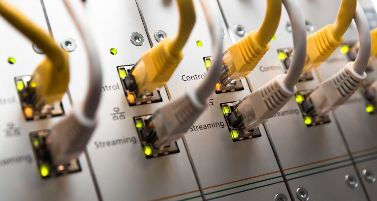 Internet-Datenvolumen wächst weiter rasant an – inklusive CO₂-Ausstoß