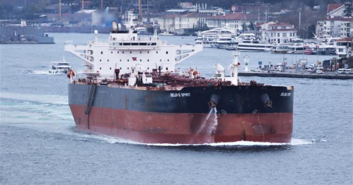 Tanker dreht um: Putin bleibt auf seinem Erdöl sitzen