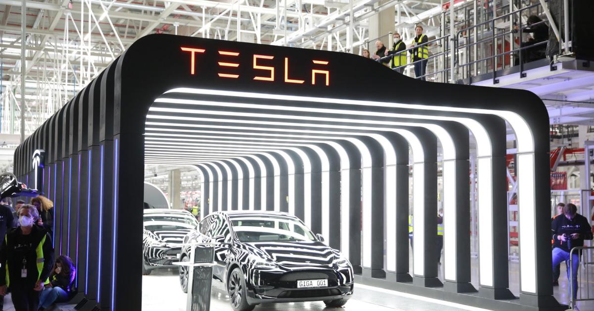 Tesla haftet für Rassismus in der US-Belegschaft