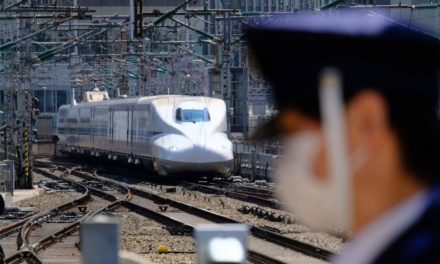 Lokführer klagt gegen Gehaltskürzung um 32 Cent