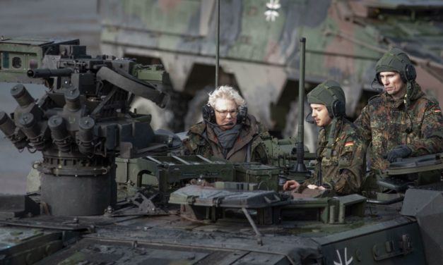 Rheinmetall, Airbus, Krauss-Maffei Wegmann, Thyssenkrupp, Hensoldt: Das Dilemma der deutschen Rüstungsindustrie
