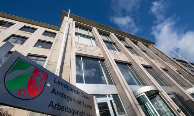 Kündigung von Führungskräften: Was Arbeitsrechtler André Kasten seinen Mandanten rät