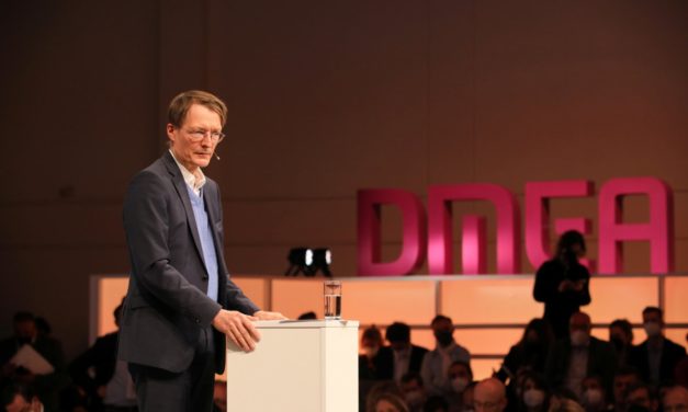 DMEA 2022: Lauterbach sieht Digitalisierung des Gesundheitswesens auf gutem Weg