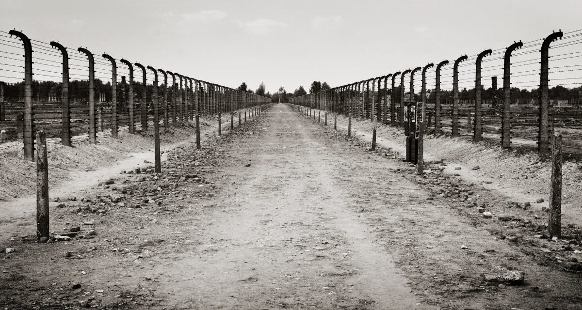 Apple Fotos: Keine Rückblicke mehr zu KZ-Gedenkstätten