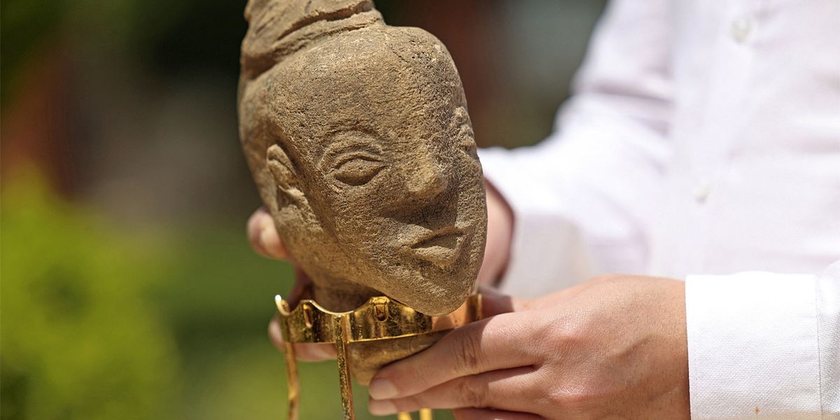 Möglicherweise 4.500 Jahre alter Statuenkopf im Gazastreifen entdeckt