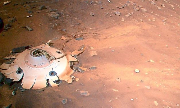 Mars-Helikopter fand Trümmer des Landemoduls seiner Mission
