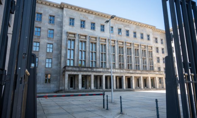 Haltefrist bei Staking: BMF bringt Krypto-Regulierung ins Rollen
