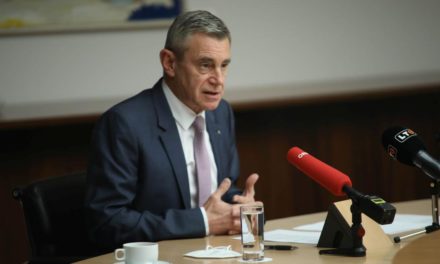 Für RLB OÖ-Chef stimmen Prognosen zur Wirtschaftsentwicklung nicht