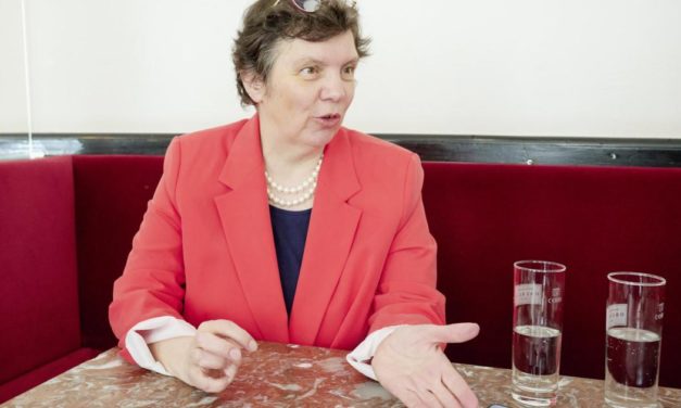 Börse aktuell: Monika Rosen sieht blühende Zukunft für US-Tech-Konzerne