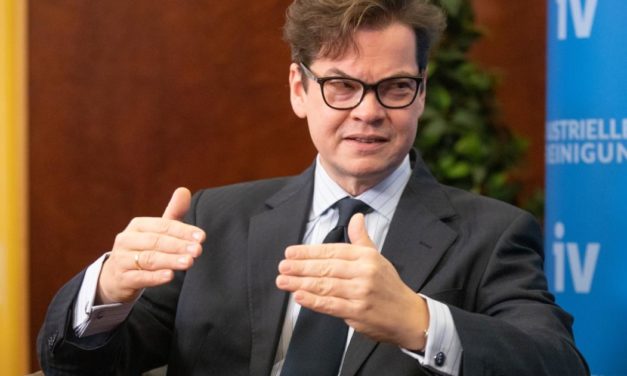 Öl-Embargo: Industrie warnt vor Folgen