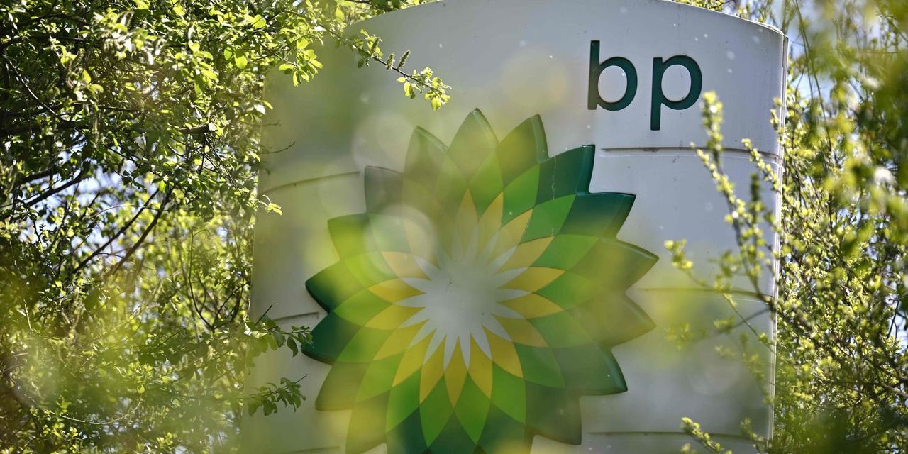 BP: Ölkonzern schreibt so viel wie kein anderes Unternehmen wegen Russland ab und macht Milliardenverlust