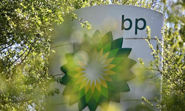 BP: Ölkonzern schreibt so viel wie kein anderes Unternehmen wegen Russland ab und macht Milliardenverlust