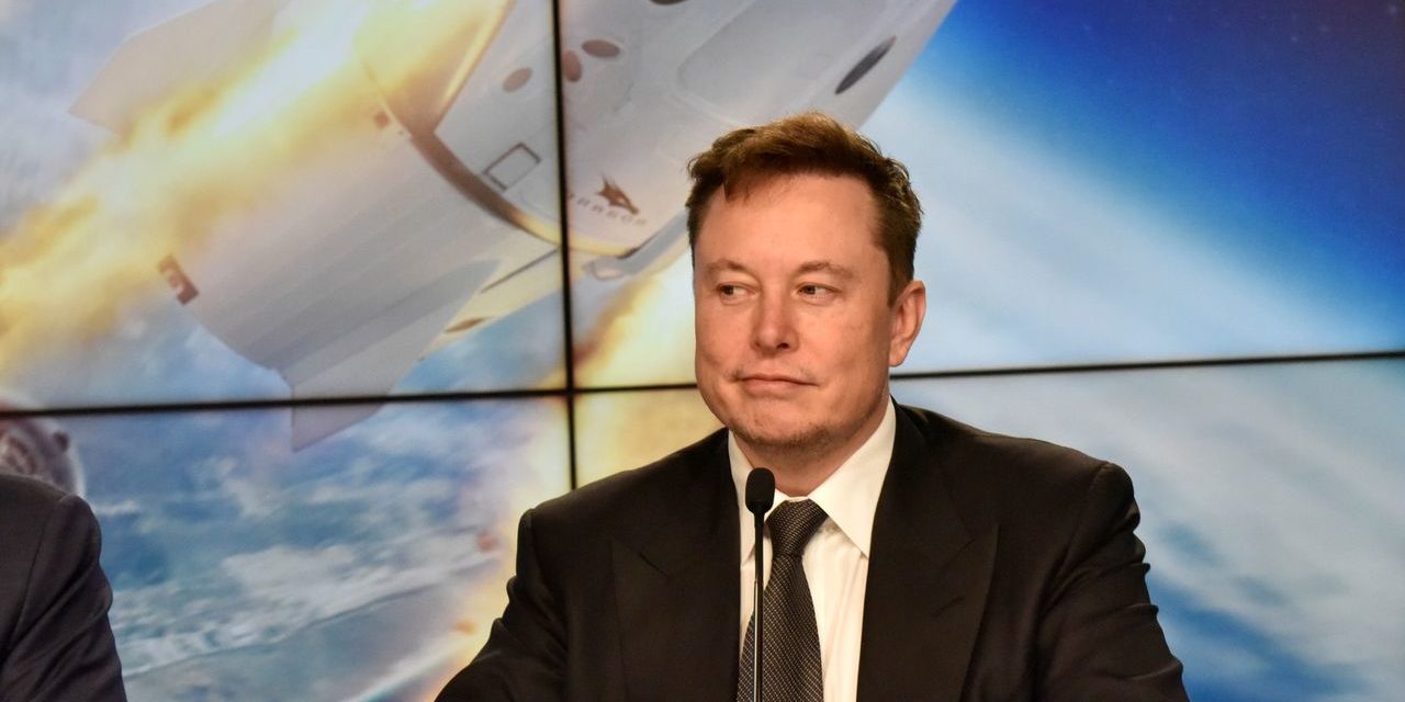 Starlink: Russland droht Elon Musk wegen Satelliten-Netz für Ukraine