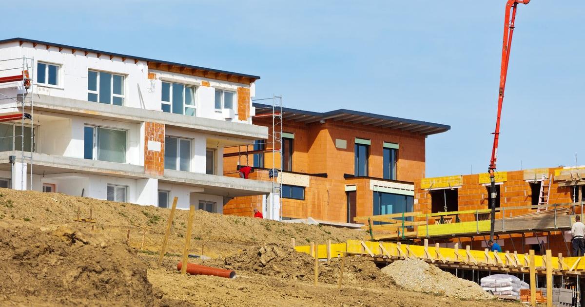 Preise für Einfamilienhäuser verteuerten sich 2021 kräftig