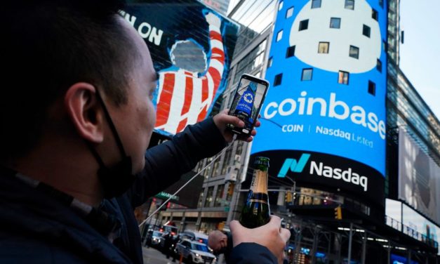 Bitcoin Crash: Kursrally bei Coinbase Aktie nach Kurssturz der Kryptobörse, Sorgen um Stablecoin TerraUSD