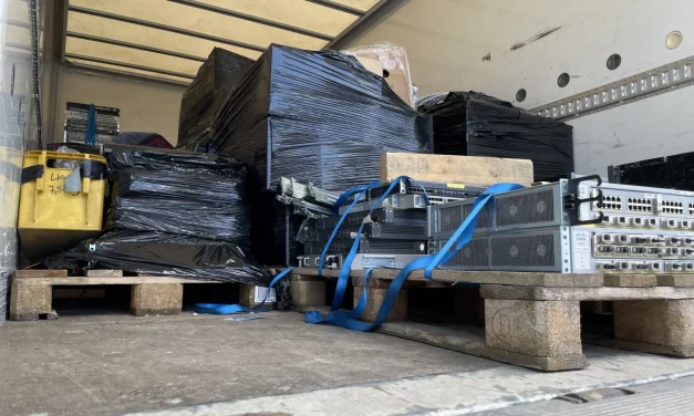 KeepUkraineConnected: Initiative organisiert IT-Equipment für die Ukraine