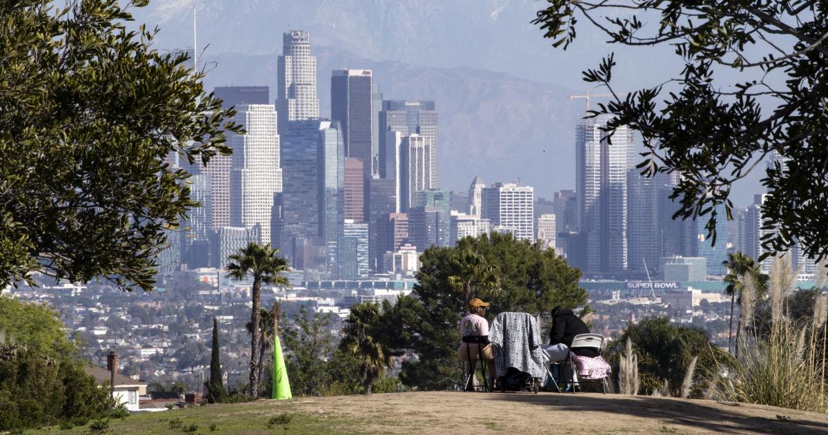 AUA nimmt wieder Kurs auf Los Angeles