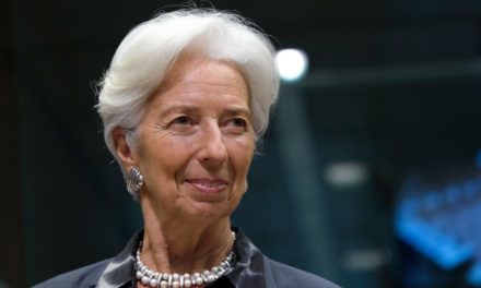 Christine Lagarde: EZB-Chefin hält Kryptowährungen für „wertlos“
