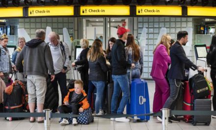 Airlines: Vom Check-In bis zum Cockpit fehlen Mitarbeiter