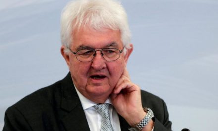Zinswende: OeNB-Gouverneur Holzmann uneins mit Lagarde