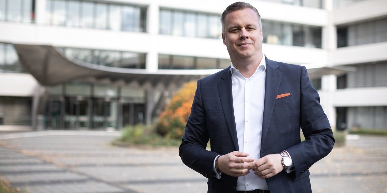 Galeria: Kaufhausketten-Chef Miguel Müllenbach legt intern Horrorbilanz vor